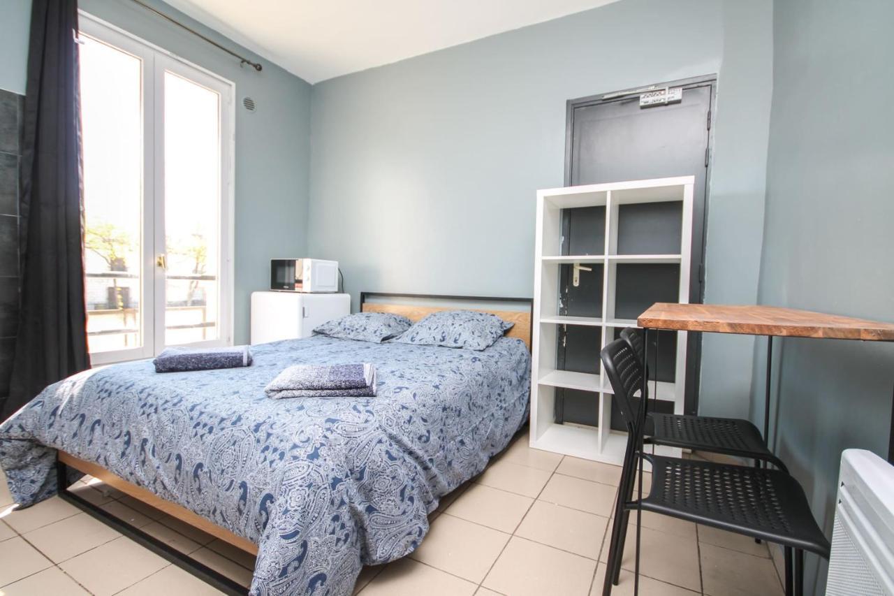 08 - Chambre Proche Paris Et Transports Avec Tv Wifi Сен-Дени Экстерьер фото